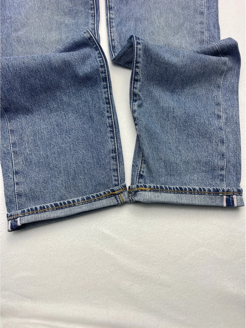 Levis these levi